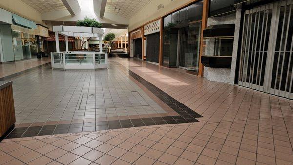 Arrowhead Mall