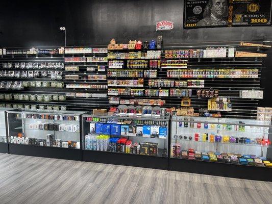 Crazy Pipes and Vapes Smoke Shop