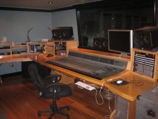 Studio B