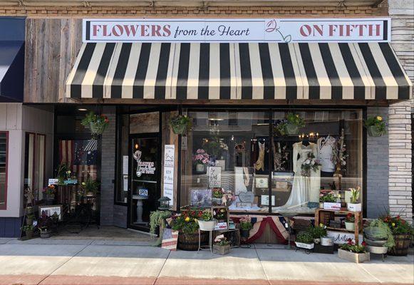 Antigo's Florist of Choice, from flowers to tuxes and everything in between!