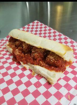 Absolutely the best thing about Wednesday is the meatbal hoagies at Henry's!!!