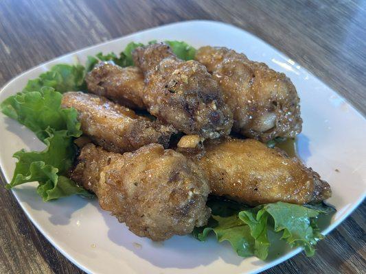 Fried chicken wings