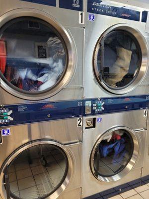 Super fast and well maintained dryers.