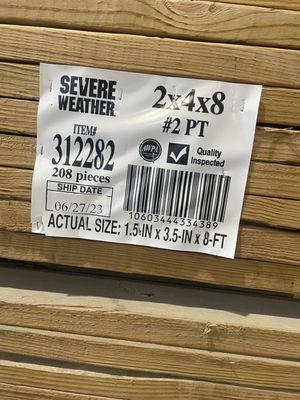 Pallet of 2x4s