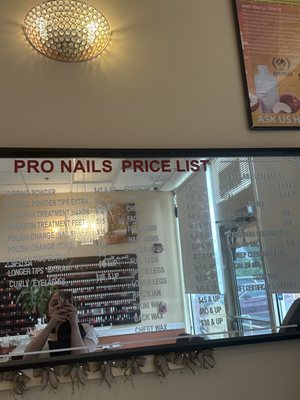 Pro Nails & Spa