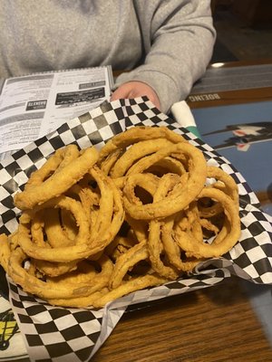 1/2 portion of onion rings