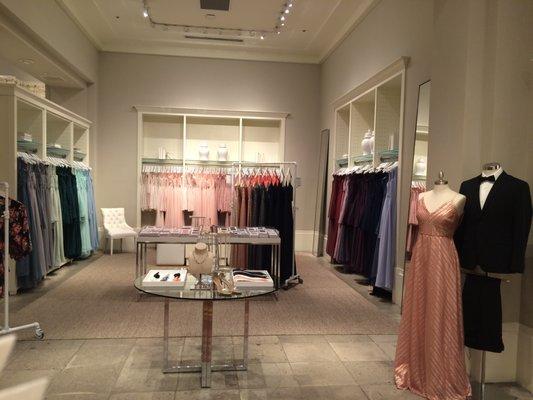 Weddington Way Seattle inside Banana Republic