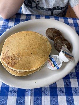 2 pancakes with sausage