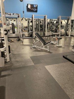 Lots o' free weights