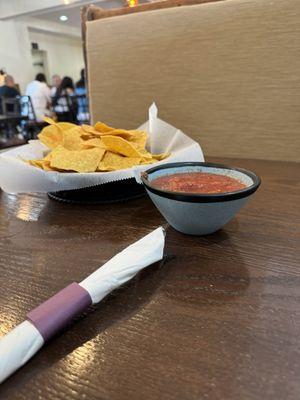 Salsa and chips