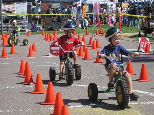 Sunnyside Music Festival - kids on trikes