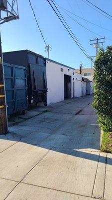 Entrance in alley behind SeaBirds Kitchen