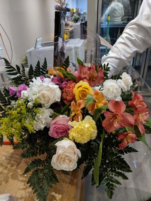 Custom bouquet of flowers by Yujin!