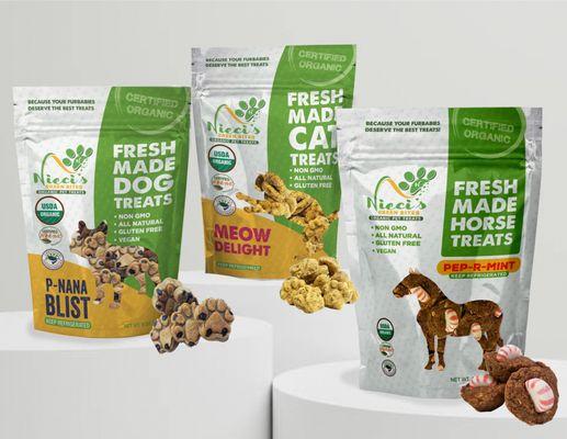 Nieci's Green Bites USDA  Certified Organic Pet Treats