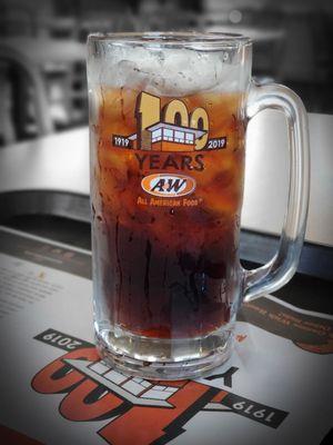 Root beer in a mug