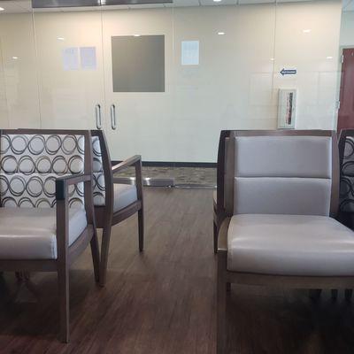 Just relaxing in the waiting area, there's also a TV in the corner. Spacious, very clean.