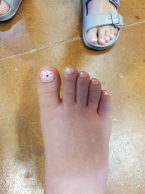 Kids pedicure