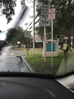 barnes & nobles University of South Florida 3d st & Dali Blvd St Petersburg FL