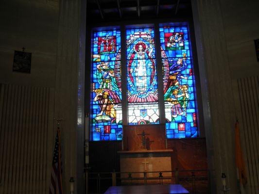 inside the mausoleum......