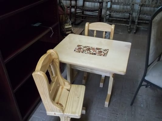 solid pine childrens table