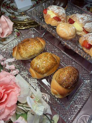 Earl Grey Bolo Salt Bread