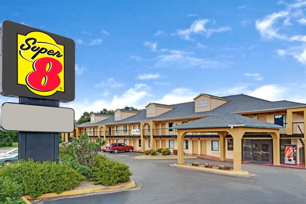 Super 8 by Wyndham Newnan