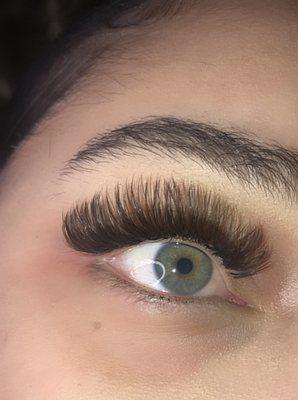 Volume Lash set! Thick and fuller than a hybrid set. Book this set if you're looking for a dramatic look