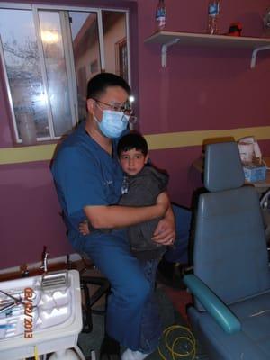 Dr. Putrasahan provides dental care for the children at Esperanza para los Ninos in Rocky Point