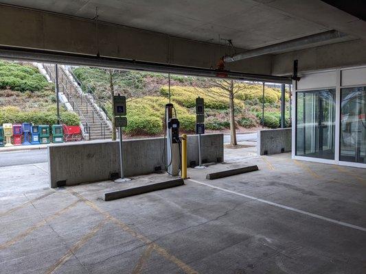 ChargePoint in the I-485 light rail station