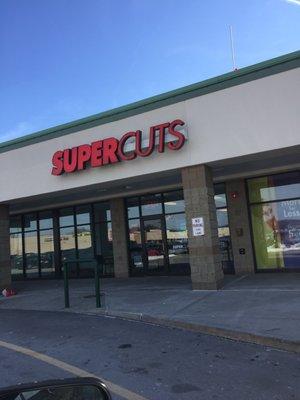 SuperCuts of Attleborough -- Bristol Place : 1180 Newport Avenue / Route 1A, South Attleborough            Storefront