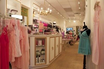 Visit our beautiful lingerie boutique today !