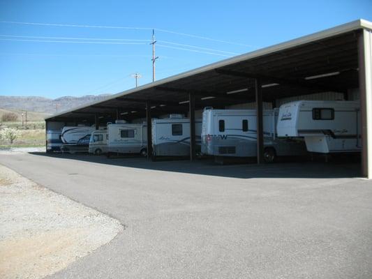 Covered 40' RV Storage