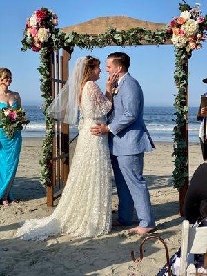 Vows with your toes in the sand