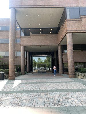 Entrance to Spaulding Rehabilitation Hospital  in Braintree