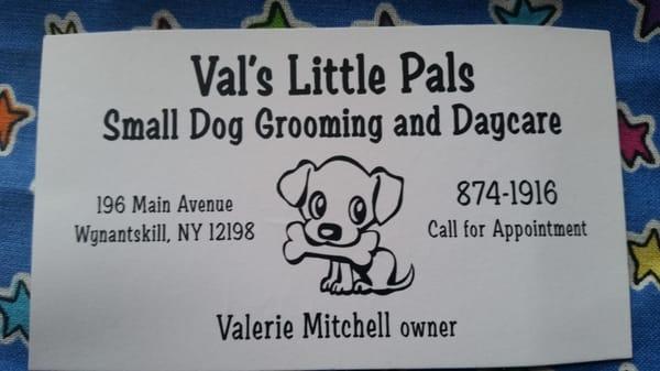 Val's Little Pals - Valerie Mitchell, owner
 196 Main Avenue, Wynantskill, NY 12198
 (518) 874-1916