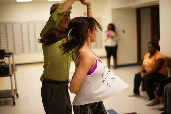 Salsa dance class !