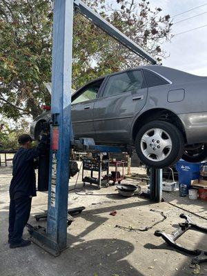 Auto Shop

Oil Change

Transmission

Brakes

Oil Change

AC Service

Engine