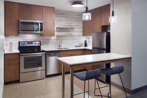 One-Bedroom Suite - Kitchen