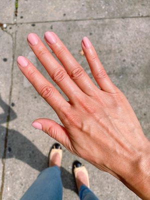 Loving my new gel manicure. Many thanks to the ever so talented, Jenny!!