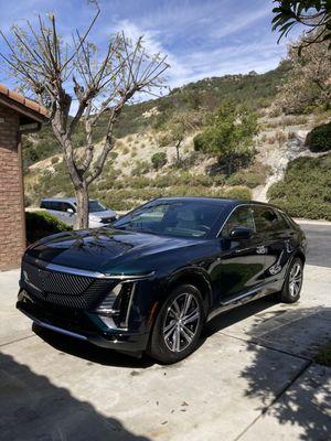 From brand new EVs to classics, we do it all!!! First ever wash for this Cadillac Lyriq!