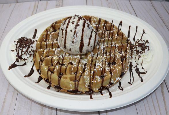 Chocolate/Nutella waffle with cookies & cream ice cream