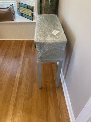 "Packaging" of an end table