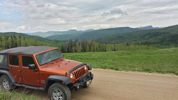 A few upgrades gets this 2014 JK daily driver to some fun weekend views!