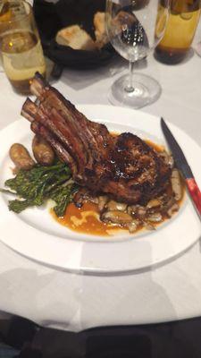 20oz veal chop...the best I've had in years!