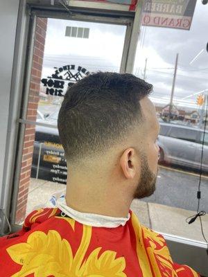 Mid skin fade