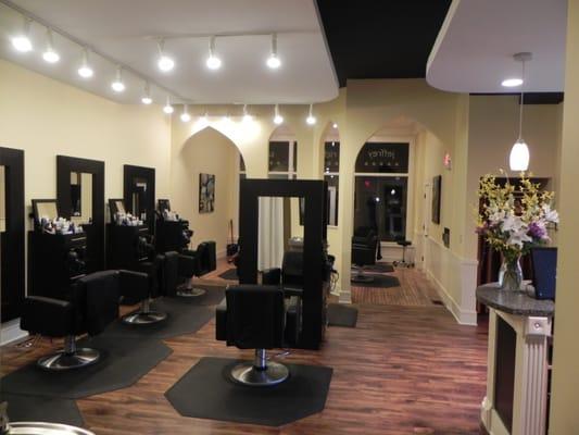 Main salon cutting area