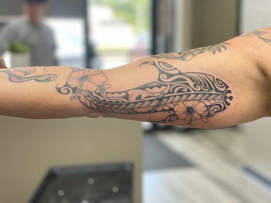 Shark whale custom Polynesian