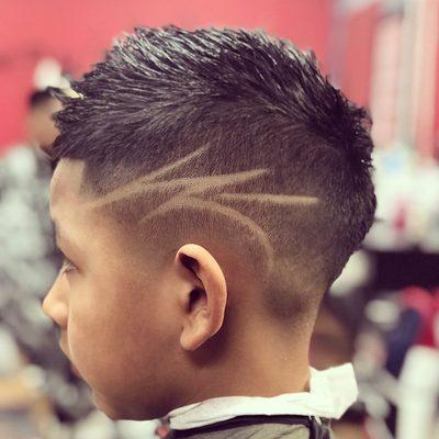 Kids fohawk with a simple design!