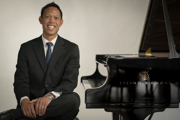 Thank you, Steinway, for the photo shoot!