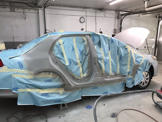 Toyota Corolla getting paint job